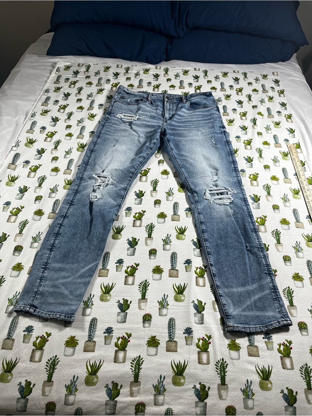 American Eagle Airflex+ Athletic Men’s Blue Jeans 34X34 Distressed Stretch